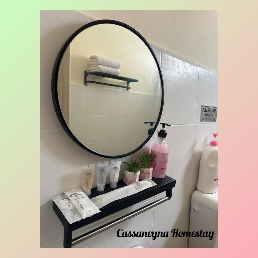 Cassaneyna Homestay 콴탄 외부 사진