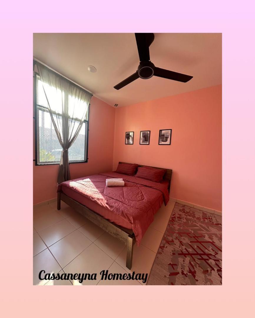 Cassaneyna Homestay 콴탄 외부 사진
